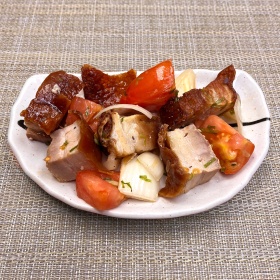 LECHON KAWALI